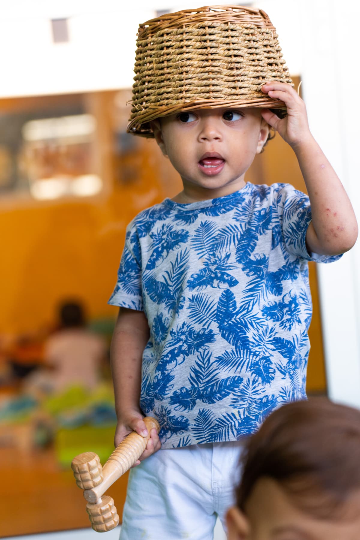 Des ateliers sensoriels qui éveillent la curiosité de chaque enfant